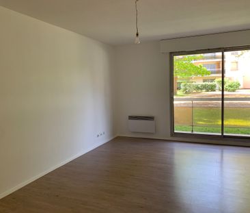 Location Appartement 2 pièces 47m² - Photo 3