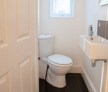 3 Bedroom Family Home to let in Clive Vale, Hastings - Photo 5