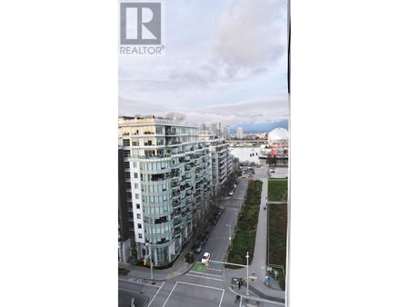 1304 1708 ONTARIO STREET, Vancouver, British Columbia - Photo 5