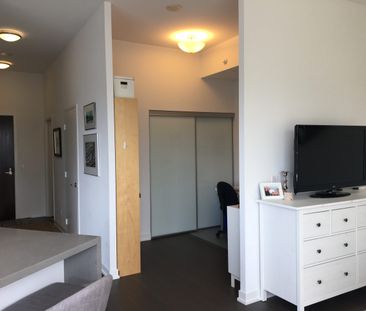 CANARY PARK: Bayview Ave & Front St E (120 Bayview Ave) AD#001102 - Photo 2