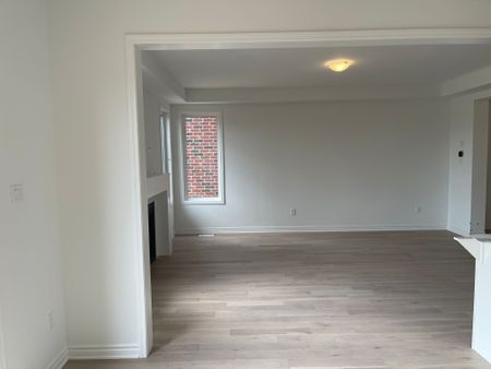 For Lease - 155 Rosenberg Way, Kitchener, Ontario - Photo 2