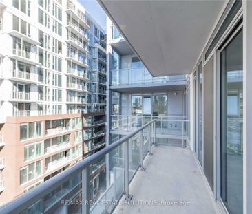 Riverside Square Lofts 15-45 , #722 - Photo 4