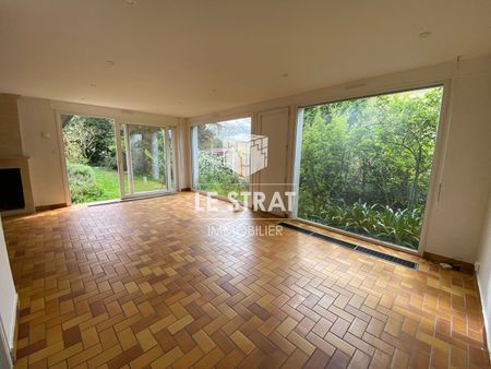 Location Maison 7 pièces 157m² - Photo 3