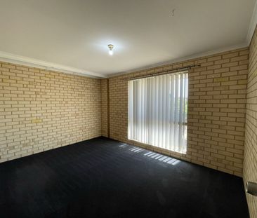 72 McAleer Drive, Mahomets Flats, WA 6530 - Photo 5