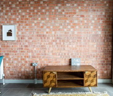 Apt 10 The Residence, 334 Ormeau Road, Belfast, BT7 2GE - Photo 1