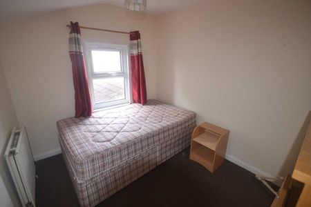 7 Bed - Donnington Gardens, Reading - Photo 5