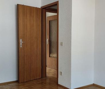 Essen-Holsterhausen nahe Universitätsklinikum, schöne 2,5 Zimmer Et... - Photo 2