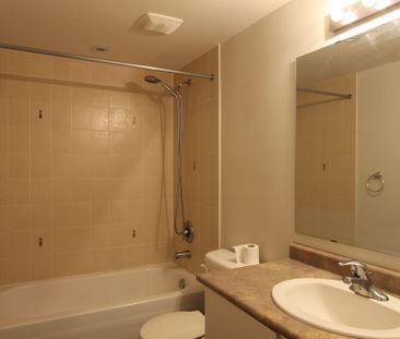 For Lease - 73 Headwater Crescent, Richmond Hill, Ontario - Photo 6