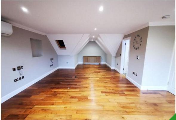 5 bedroom detached house to rent - Photo 1