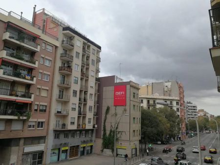 Carrer dAragó, Barcelona, Catalonia 08026 - Photo 2