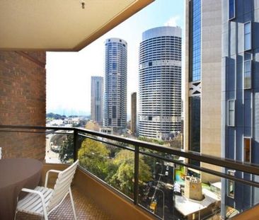 1208/5 York St, Sydney, NSW 2000 - Photo 3