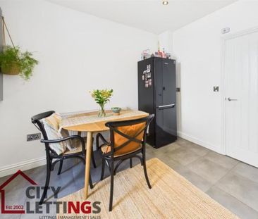 3 bedroom terraced house to rent - Photo 6