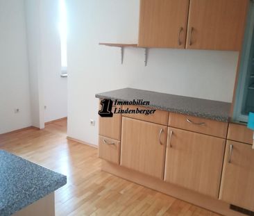 Nette Kleinwohnung im Stadtzentrum in ruhiger Innenhoflage Nähe Tau... - Photo 3