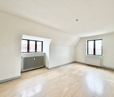 Charmerende 2 værelses lejlighed i hjertet af Odense C - Photo 1