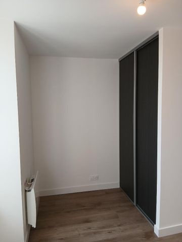 Location Appartement 3 pièces 52m² - Photo 4