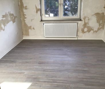 Frei zum 15.04.2026.: Helle 3-Zimmer-Wohnung mit modernemTageslicht... - Foto 2