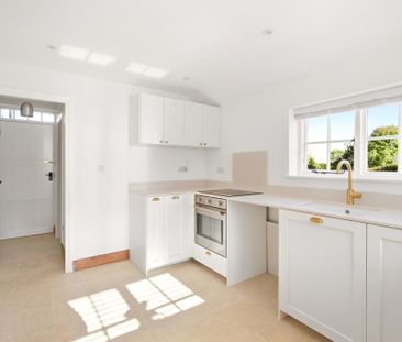 2 bedroom detached house to rent - Photo 5