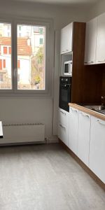 Location Appartement 4 pièces 86 m2 à Rodez - Photo 3