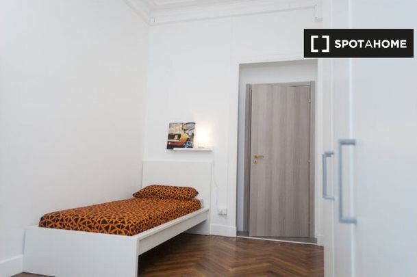 turin, Piedmont 10143 - Photo 1