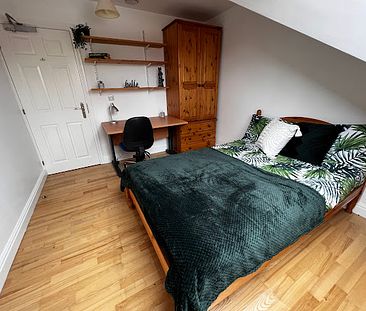 Room 10 Available, 12 Bedroom House, Willowbank Mews – Student Accommodation Coventry - Photo 6