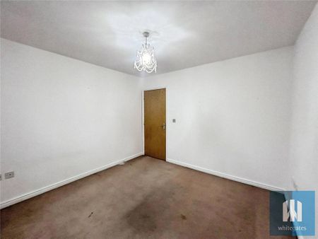 2 bedroom penthouse to rent - Photo 4