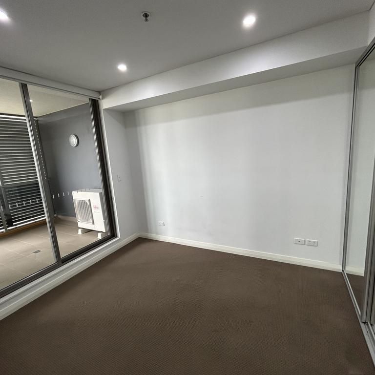 604/12 East Street Granville - Photo 1