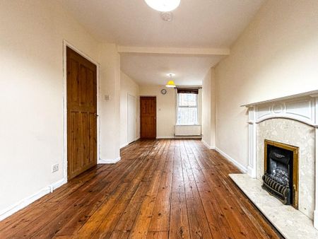 2 bedroom terraced house to rent - Photo 2