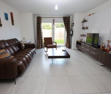 3 bedroom terraced house to rent - Photo 3