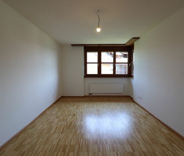 Im beliebten Freuler-Quartier - frisch teilsanierte Maisonette-Dach... - Photo 1