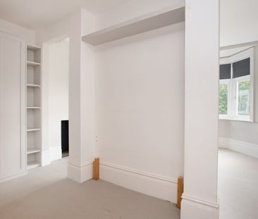Monument Green, Weybridge, KT13 flat to rent - Photo 6