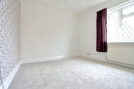 4 bedroom flat to rent - Photo 5