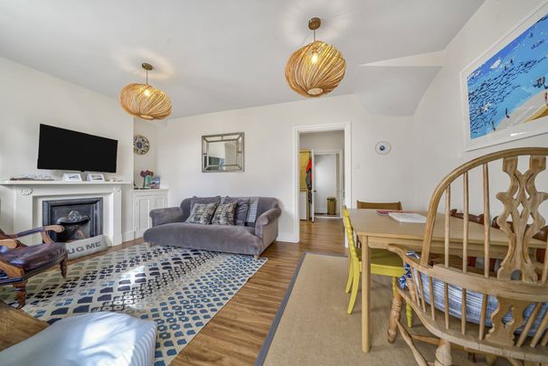 3, Homer Cottages, Selsey - Photo 1