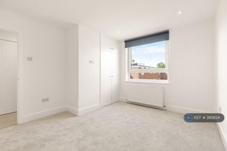 2 bedroom flat to rent - Photo 3