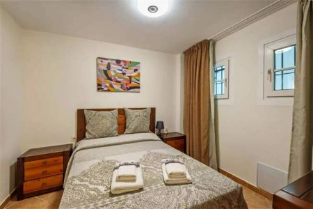 Apartamento de alquiler en N/a, -1, Puerto Banús - Photo 5
