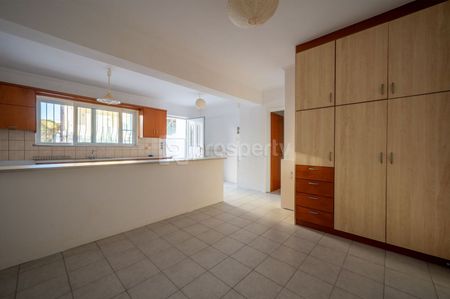 Studio/Γκαρσονιέρα για ενοικίαση Άνω Καστελόκαμπος (Πάτρα) - Photo 2