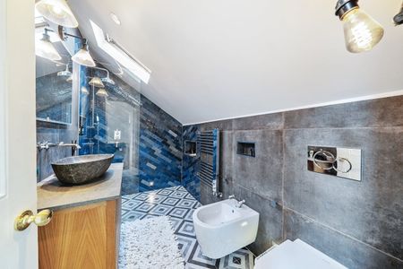 5 bedroom terraced house to rent - Photo 2