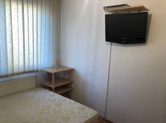 Apartament 2 camere, decomandat, 45 mp, zona P-ta Mihai Viteazu - Photo 1