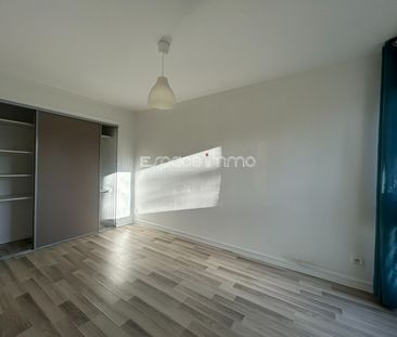 Location Appartement 4 pièces 67m² MONT ST AIGNAN 76130 - Photo 5