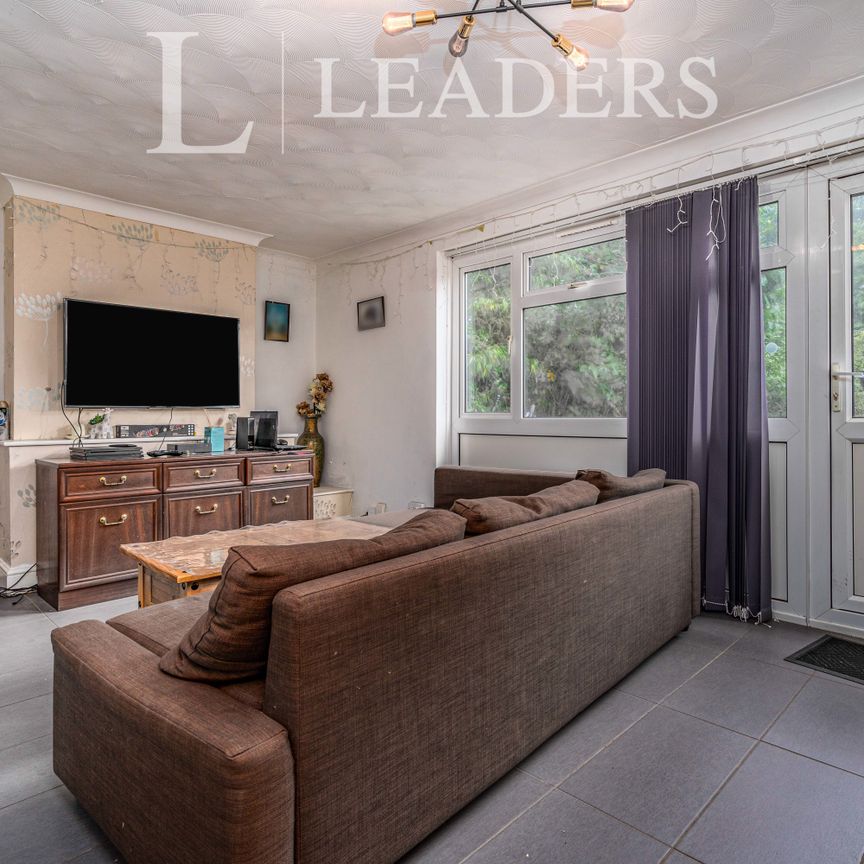 2 bedroom maisonette to rent Rivermill, Harlow, CM20 - Photo 1