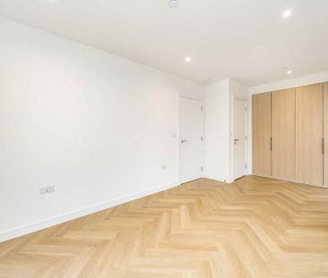 3 bedroom flat to rent - Photo 3