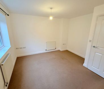 Pollards Way, Taunton, Somerset - Photo 3