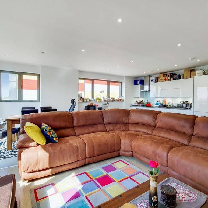 2 bedroom flat to rent - Photo 1