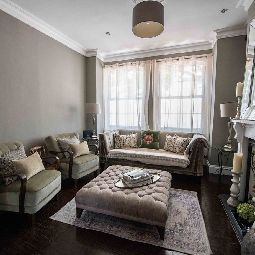 5 Bed Terraced House, Hazlebury Road, SW6 - Photo 1