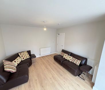 Room in a Shared House, Rectory Road, NG2 - Photo 1