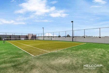 LIVE WITH EASE – FURNISHED - Photo 5