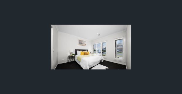 Modern 4-Bedroom Property for Lease in Upper Point Cook!! - Photo 1