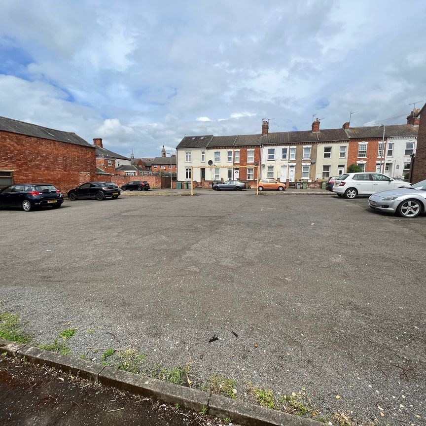 Knox Road, Wellingborough - Photo 1