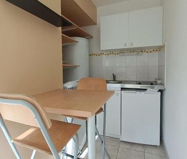 Location Appartement 1 pièce 24m² NANTES 44000 - Photo 3