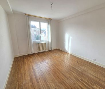 Location Appartement 4 pièces 79m² TOURS 37000 - Photo 4