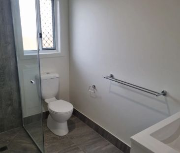 2-Bedroom Home in Burpengary – Stylish, Spacious & Ready to Move In! - Photo 3